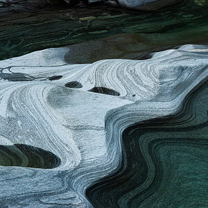 Urlaub2025-Verzasca1-13.jpg