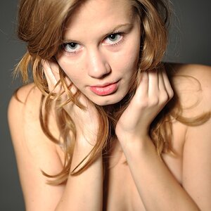 Nina 000