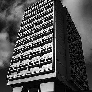 Hochhaus.jpg