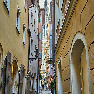 _AZ64106.jpg
