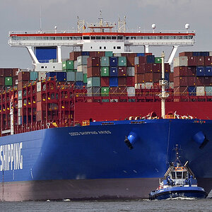 hamburg_cosco_shipping_aries.jpg