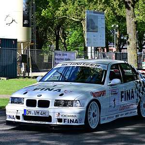 BMW E36 320i