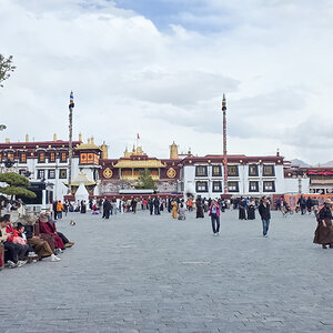 2026-04-05 39 Lhasa Jokhang Temple.jpg
