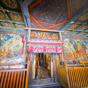 2026-04-05 51 Lhasa Jokhang Temple.jpg