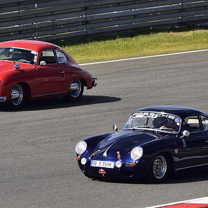 Porsche 356 Coupe A (Rot) B (Blau).JPG
