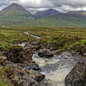 Sligachan Waterfalls 1.jpg