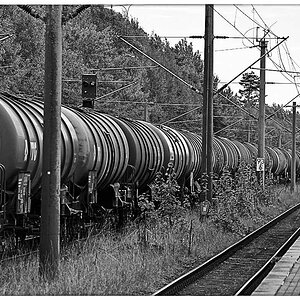 Tankzug 2 BW.jpg