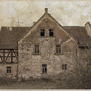 home sweet home II <---- als altes Foto, welches schon durch viele Hände gegangen ist ;)