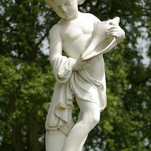 Statue im Schlosspark Schwerin