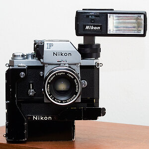 Nikon F