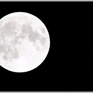 Mond 2