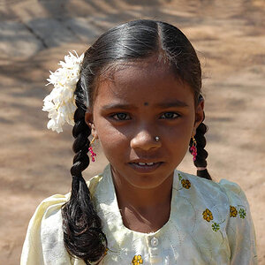 Indian girl (Hampi)