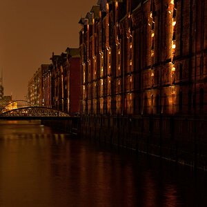 Hamburg bei Nacht klein 10
