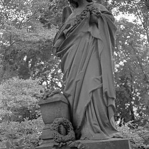 Alter Friedhof 26