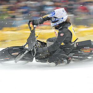 12 20100106 144808 eisspeedway 01