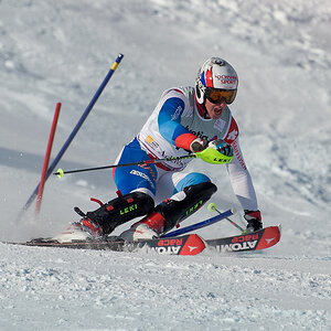 20100110 Adelboden 2587 DxO raw