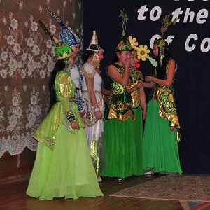 Folklore in der Schule von Tomtor