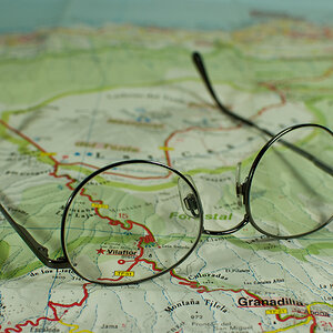 201003201645 - Brille auf dem "Vulkan"