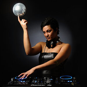 DJ Marusia Taylor