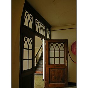Holztür im Kloster...