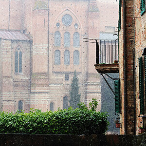Schneetreiben in Siena