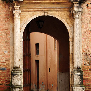 Portal mit Durchblick