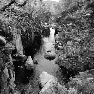 20090101 044 bw