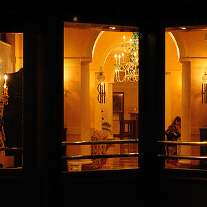 Nachts in der Lobby