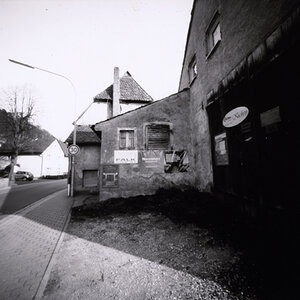 pinhole 7 kl