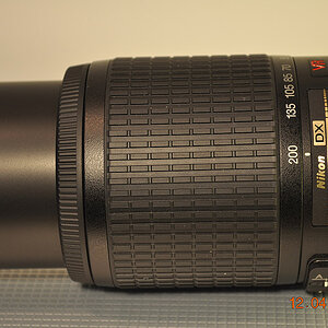AF-S DX VR Zoom-Nikkor 55-200mm f/4-5.6G IF-ED