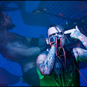 wwwart in blackcom Combichrist 18