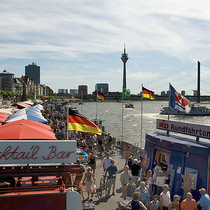 Rhein 8