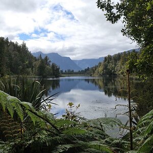DSC 0927 NX Lake Matheson
