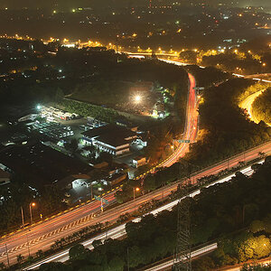10 07 16indo00099