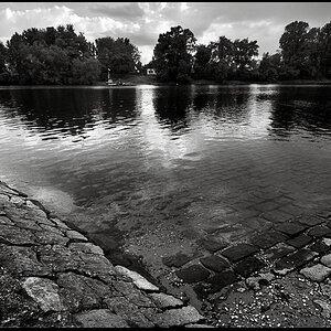 RS 100518 182301 cpt sw

http://www.nikon-fotografie.de/vbulletin/showpost.php?p=1337484&postcount=6775