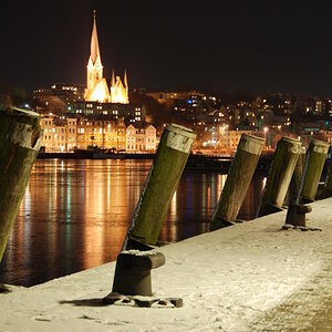 duckdalben bei nacht