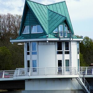 Brückenturm

noch kein Nikonbild