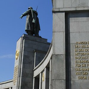 Berlin Ehrenmal der Roten Armee