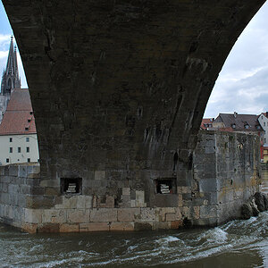steinerne Brücke auto