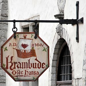 Ladenschild in Tallinn, Estland