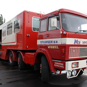 DSC 2076