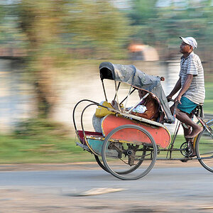 Fahrradrikscha in Sragi, Java
(2859)