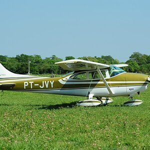 comp DSC 3048