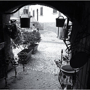 Cianfrusaglia

Fuji Finepix S9600 @ 6.2mm [4:3]