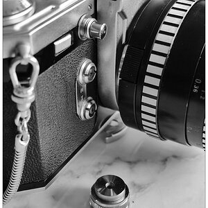 P1020601 B w