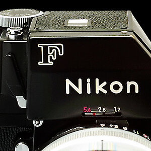 Nikon F schwarz 04 b