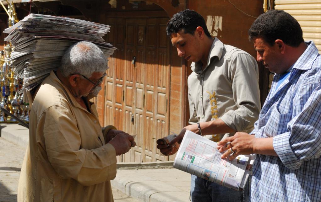 Ägypten, Zeitungsverkäufer in Kairo