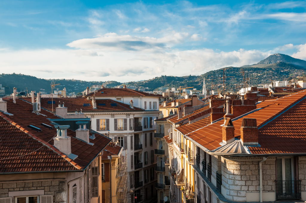 Über den Dächern von Nizza