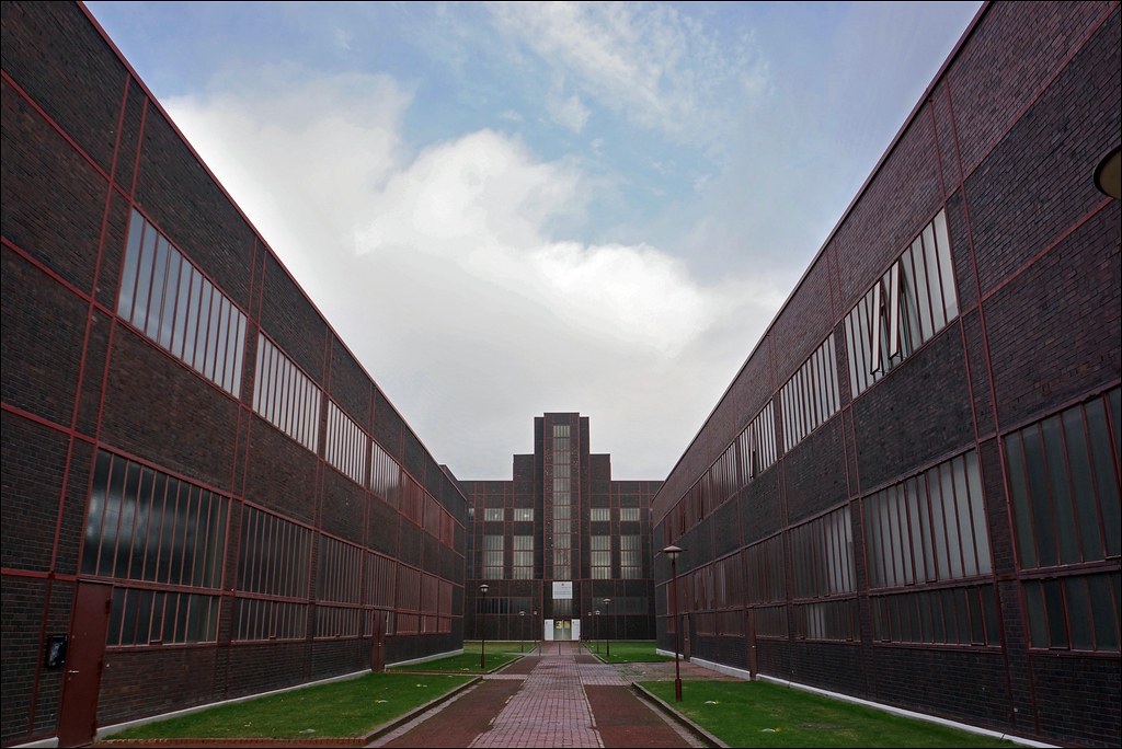 01.12.2012 - Zollverein - Kesselhaus mit mechanischer- und Elektro Werkstatt