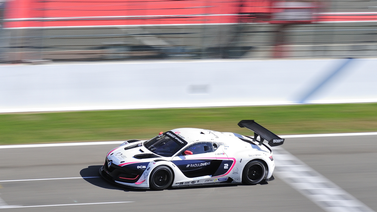 02 Renault R.S.01